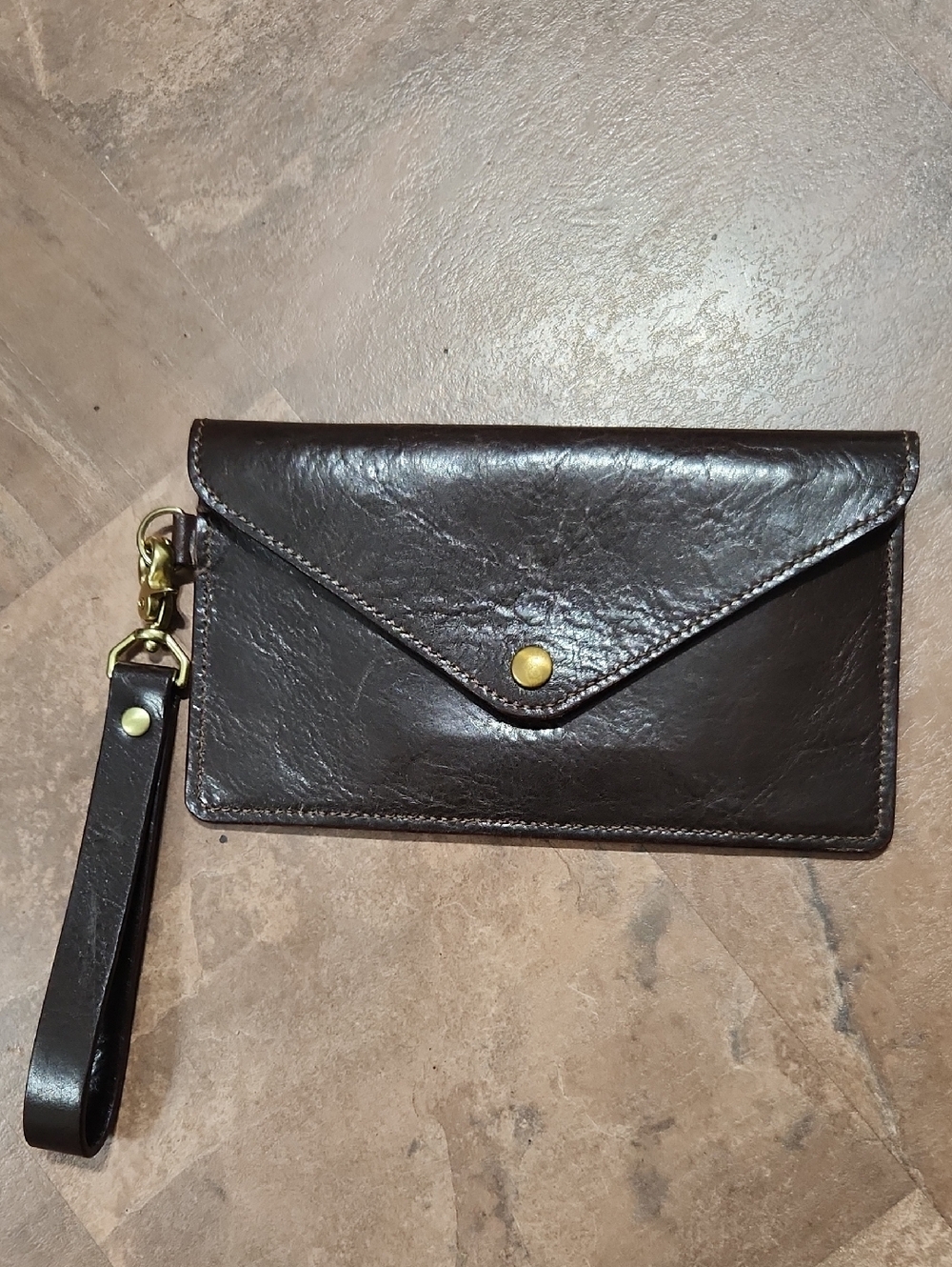 Men/ Women Classic Dark Brown J. P. James Leather Envelope Wristlet Clutch